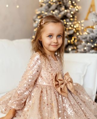 ❤️🎄Vianoce sa blížia a u nás nájdete tú najkrajšiu ponuku detských šiat, v ktorých vaše malé princezné zažiaria pod...